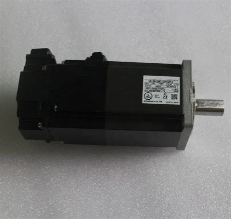 오리지널 J4 시리즈 AC 서보모터 HG-KR43BK-S0920052