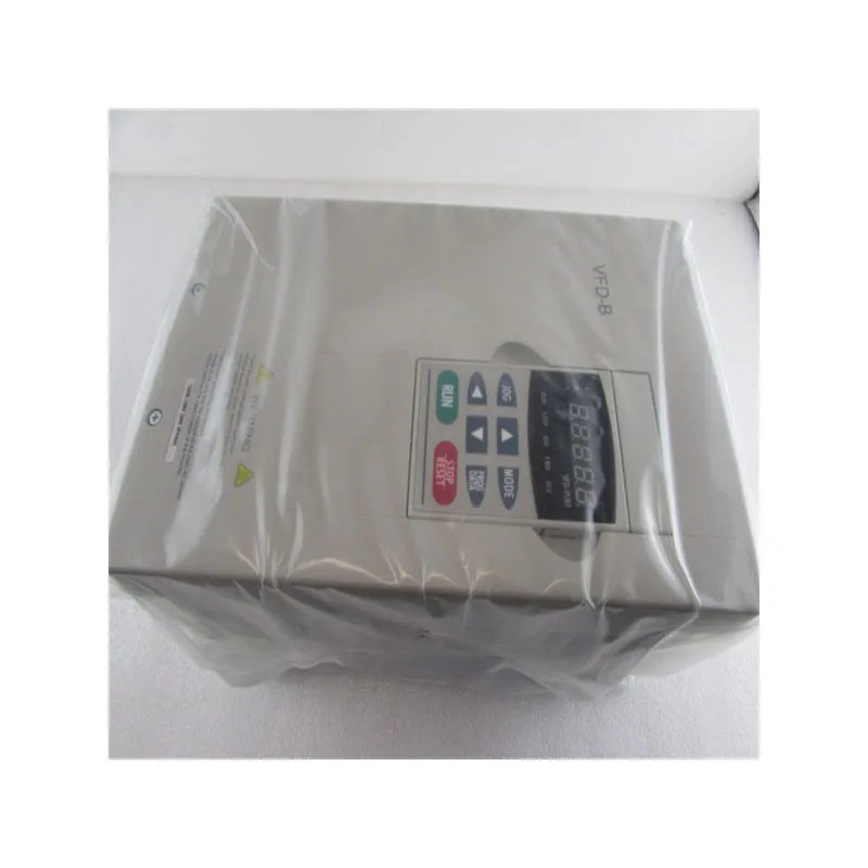 200 와트 인버터 VFDPUO6