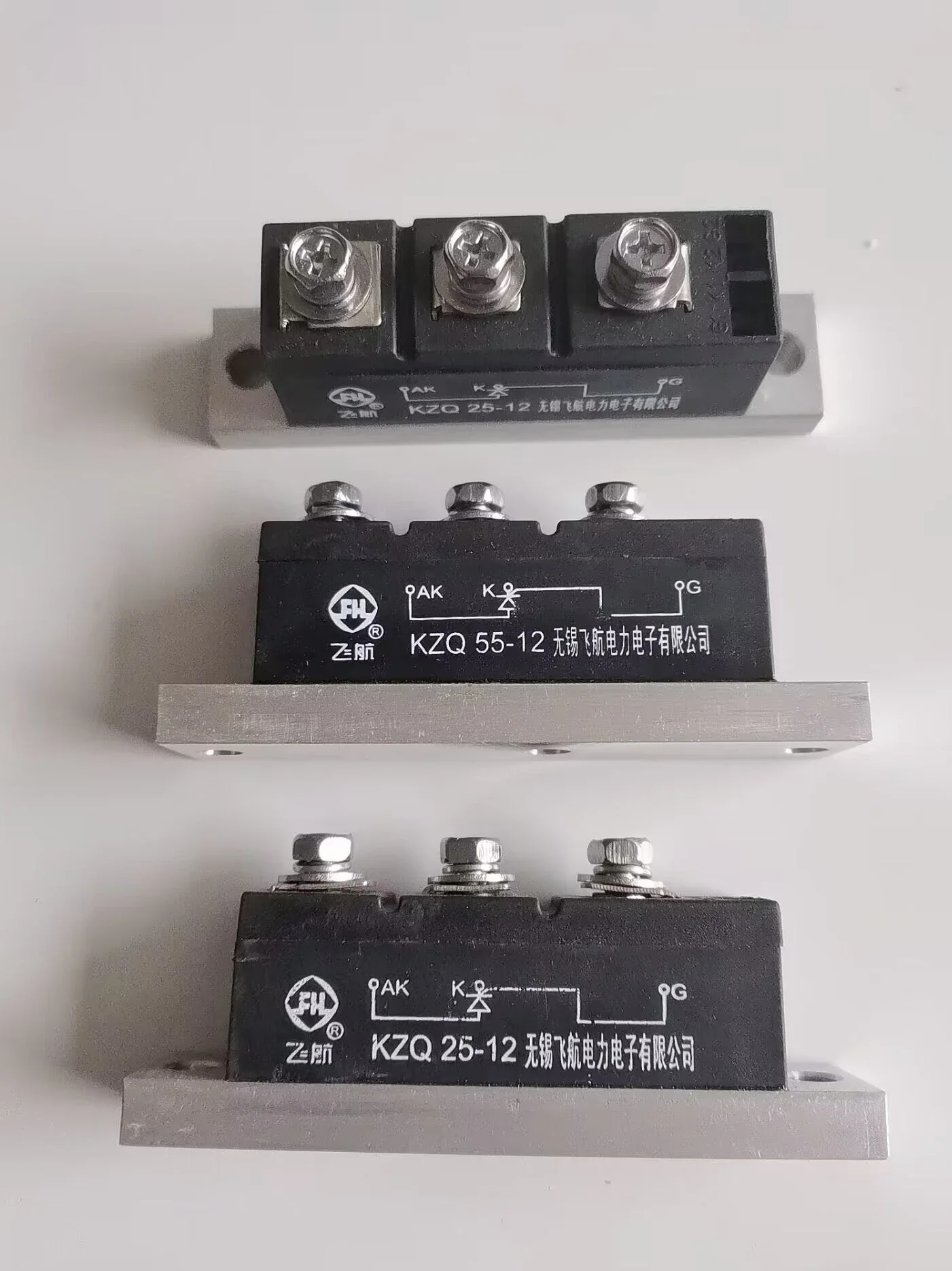발전기 V28 정류기 모듈 KZO 25-12 KZQ 55-12 MTC55A1200V