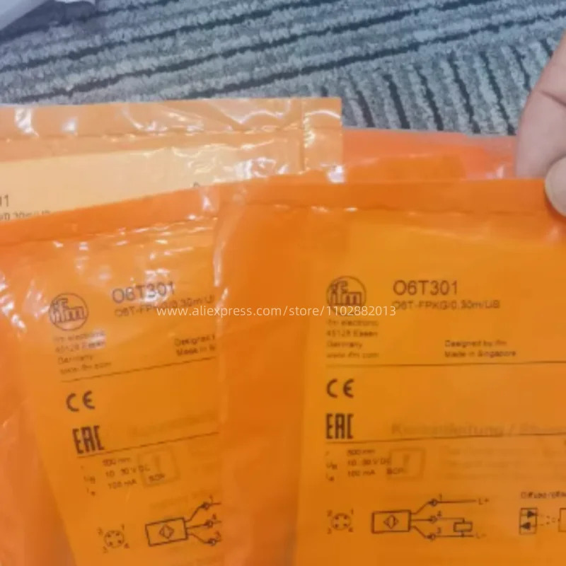 오리지널 확산 반사 센서 O6T301 O6T-FPKG/030m/US