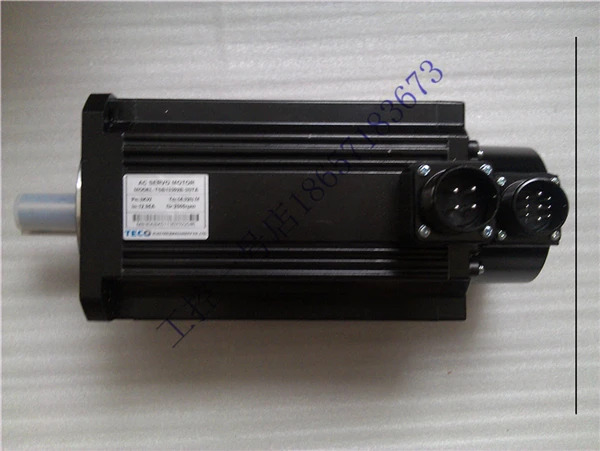 Dongyuan 브레이크 서보모터 TSB13202B-3BTA 2kW 2000 Rpm 동안 신