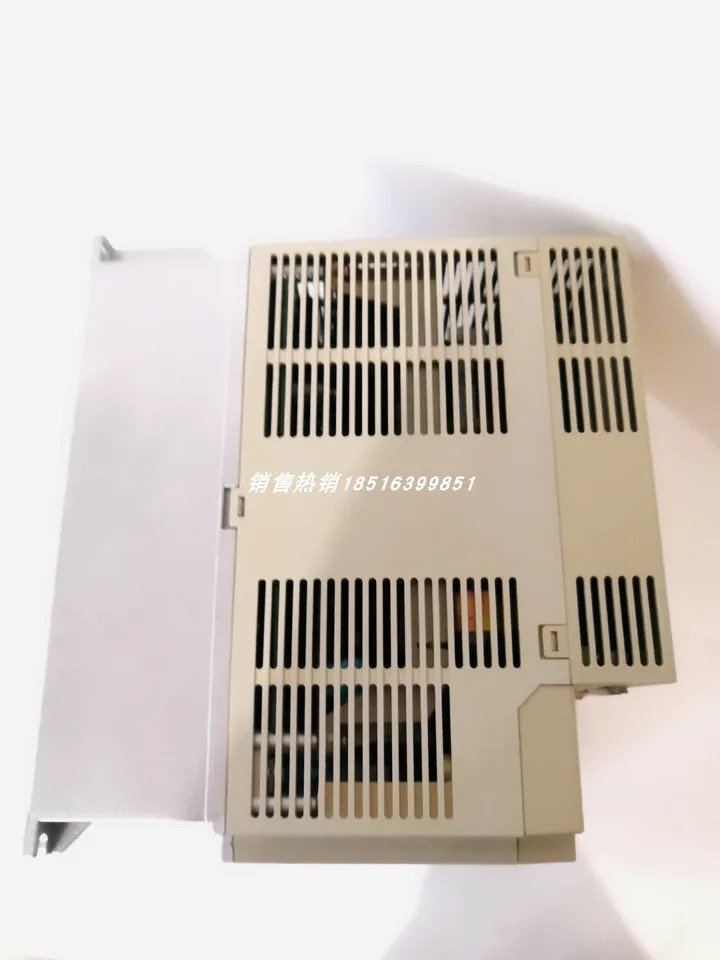 SGDB-30ADMY8 서보 드라이브 신