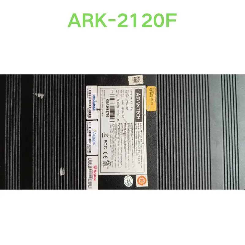 ARK-2120F 팬리스 임베디드 산업제어 컴퓨터 리퍼 OK