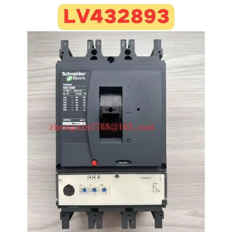 회로차단기 LV432893 신
