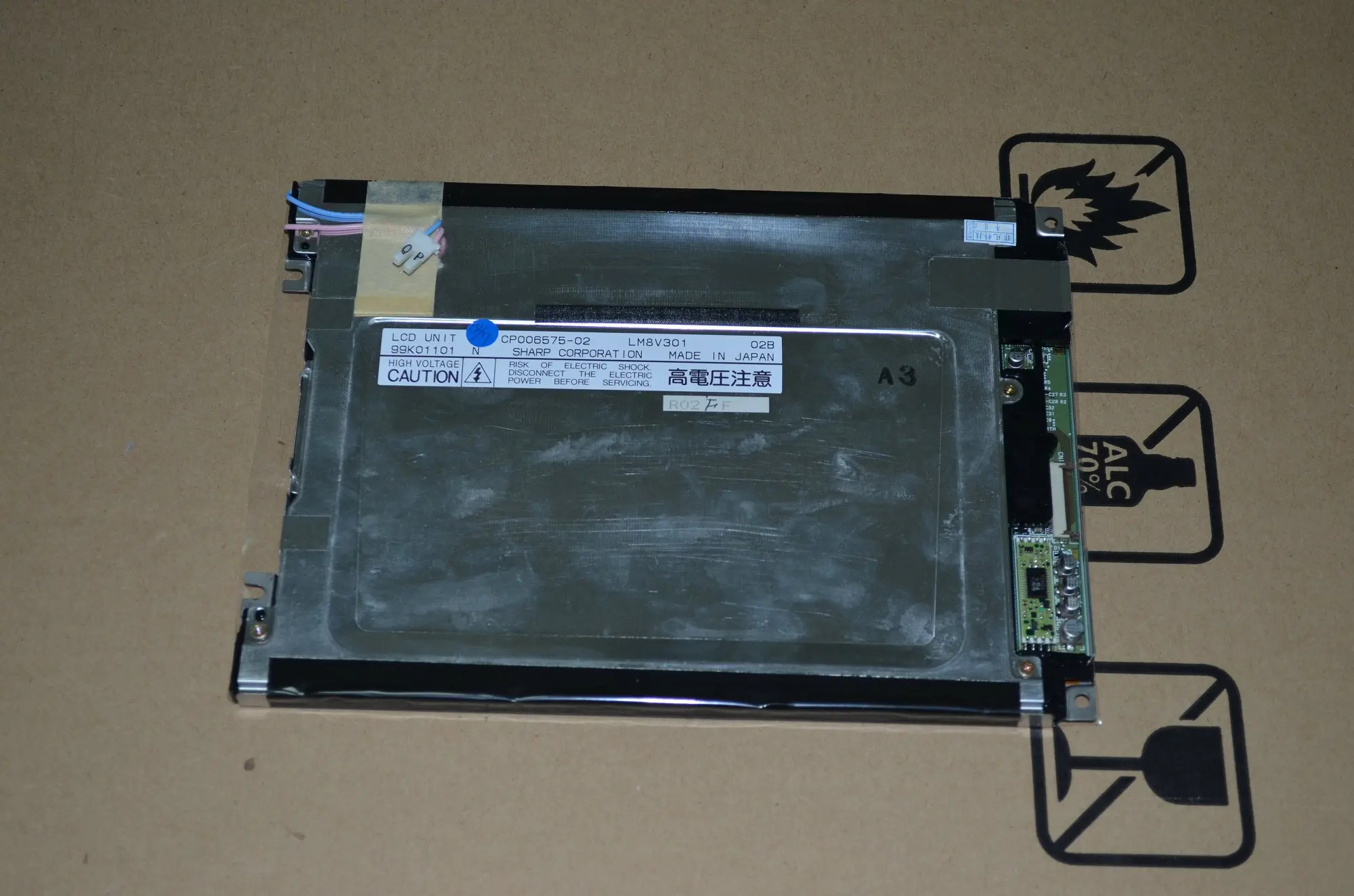 LCD 패널 LM8V302 LM8V301 LM8V311