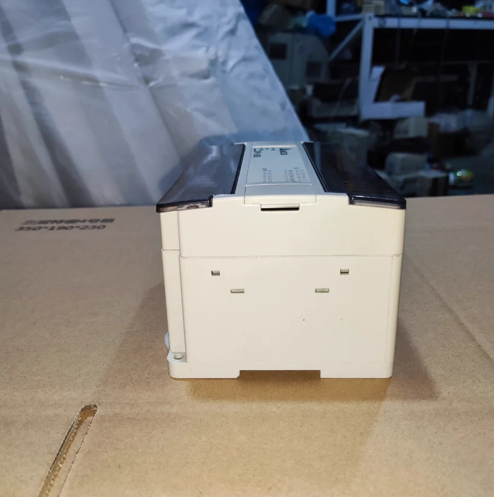 DVP24ES00T2 델타 PLC 컨트롤러