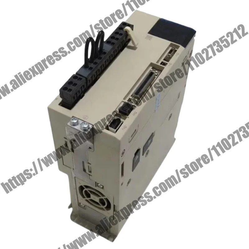 오리지널 SGD7S-180A00A002 2KW SGD7S180A00A002