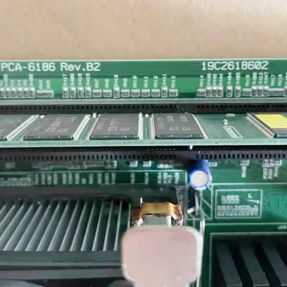 PCA-6186 REV.B2 전체 길이 산업제어 보드 PCA-6186LV
