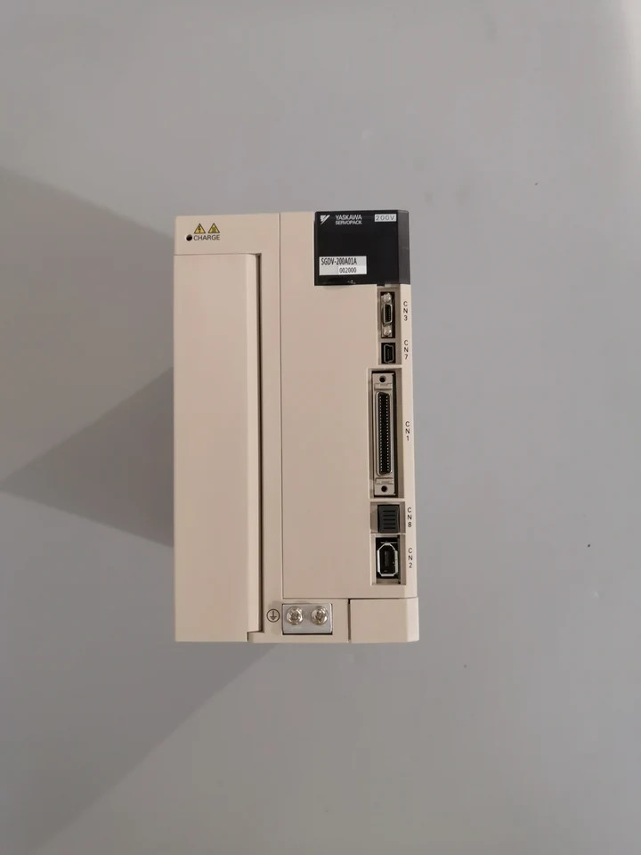 SGDV-200A01A002000 Yaskawa 서보 당일 신