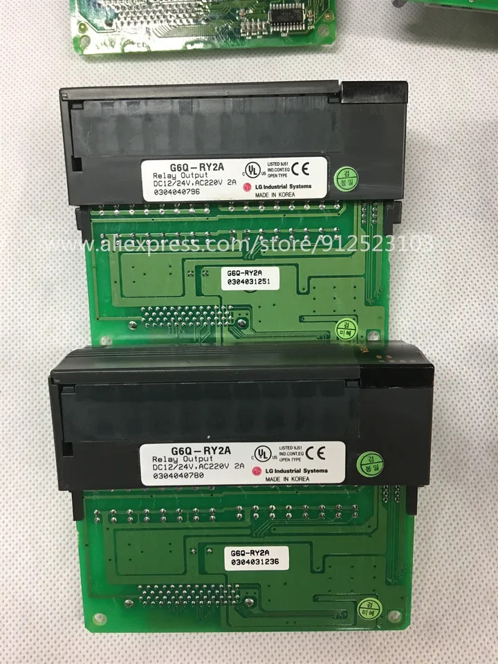 오리지널 G6Q-RY2A PLC 16 포인트 출력 신