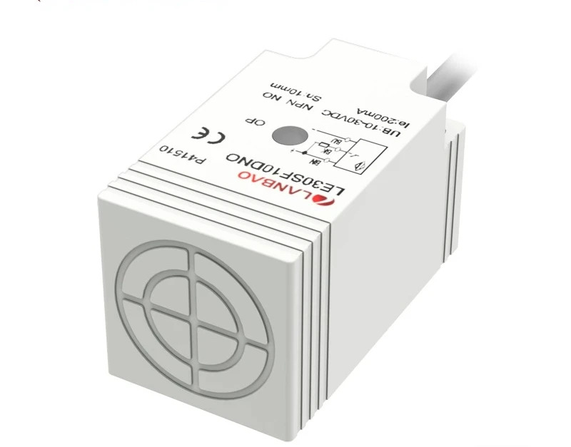 LE30SN15DPO 유도 센서 DC 3선 PNP 상시 개방형 15mm 정스위치