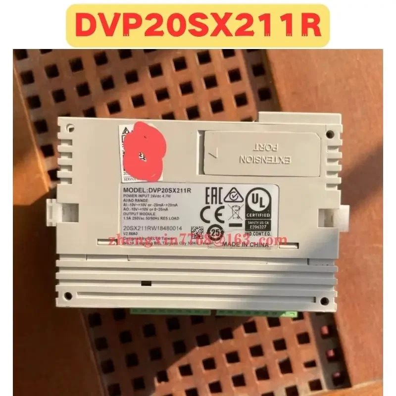 리퍼 PLC DVP20SX211R 정상 기능 완료
