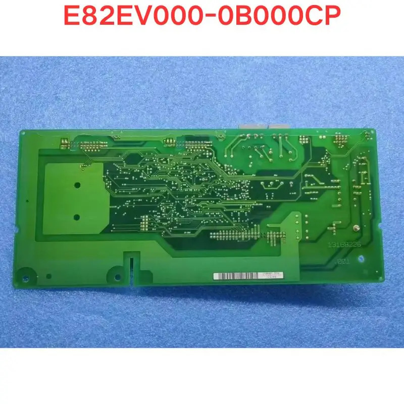리퍼 인버터 마더보드 E82EV000-0B000CP 기능 OK 30KW