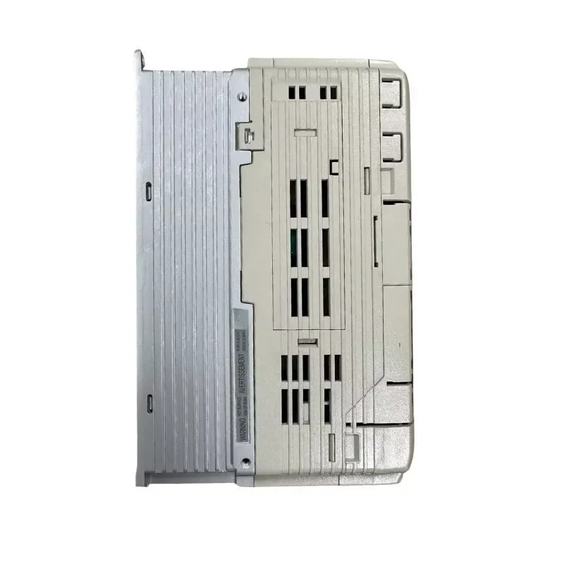 AC 드라이브 CIMR-AU4A0011FAA 주파수 인버터 CIMRAU4A0011FAA 신