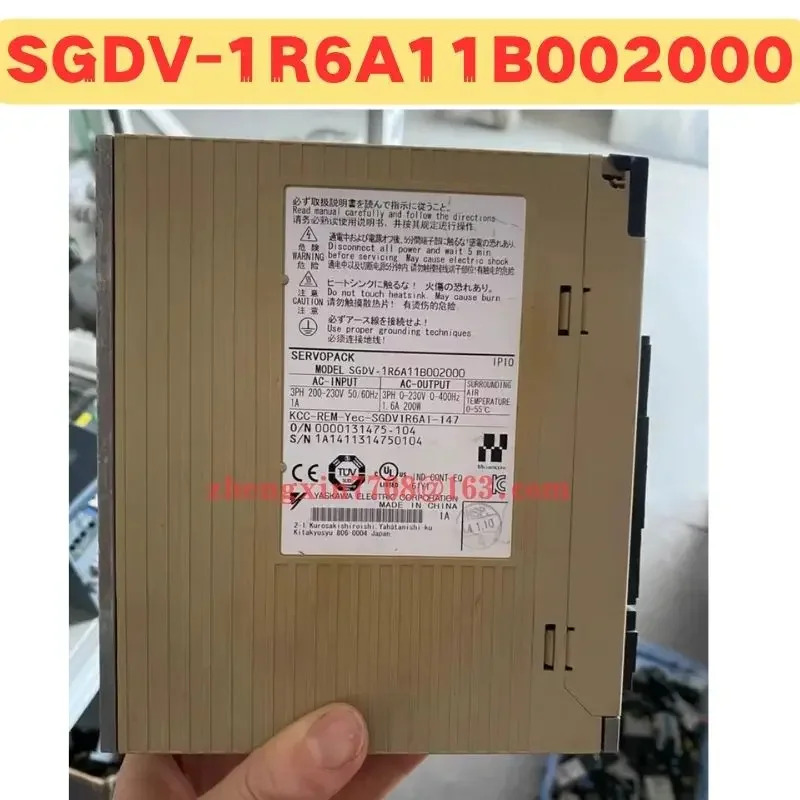 리퍼 서보 드라이브 SGDV-1R6A11B002000 정상 기능 완료 SGDV 1R6A11B002000