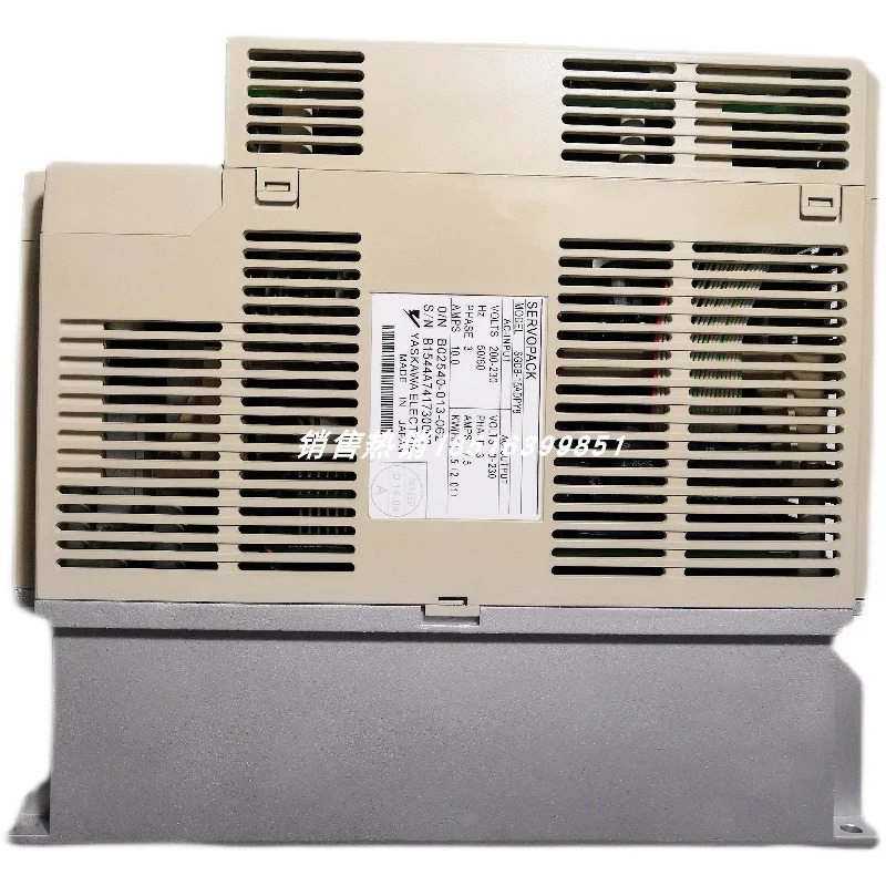 Yaskawa 서보 드라이브 SGDB-15ADPY8 SGDB-15ADP