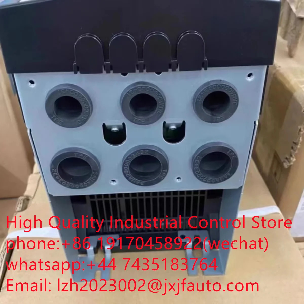 ACS880 시리즈 VCS880-01-02A4-3 납품 3ABD00035958-D