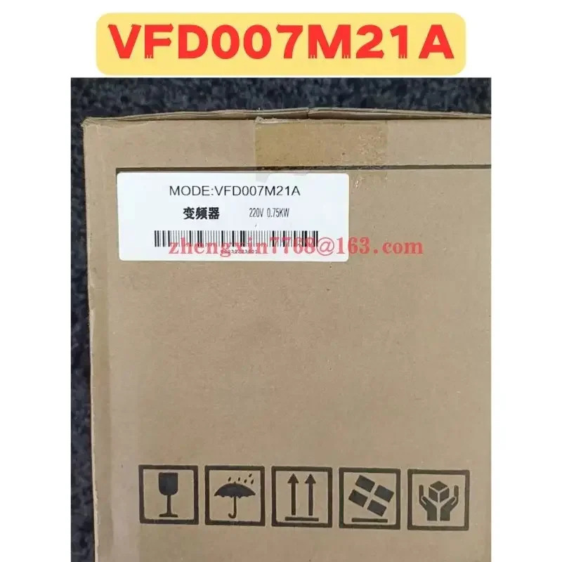 주파수 변환기 VFD007M21A 신