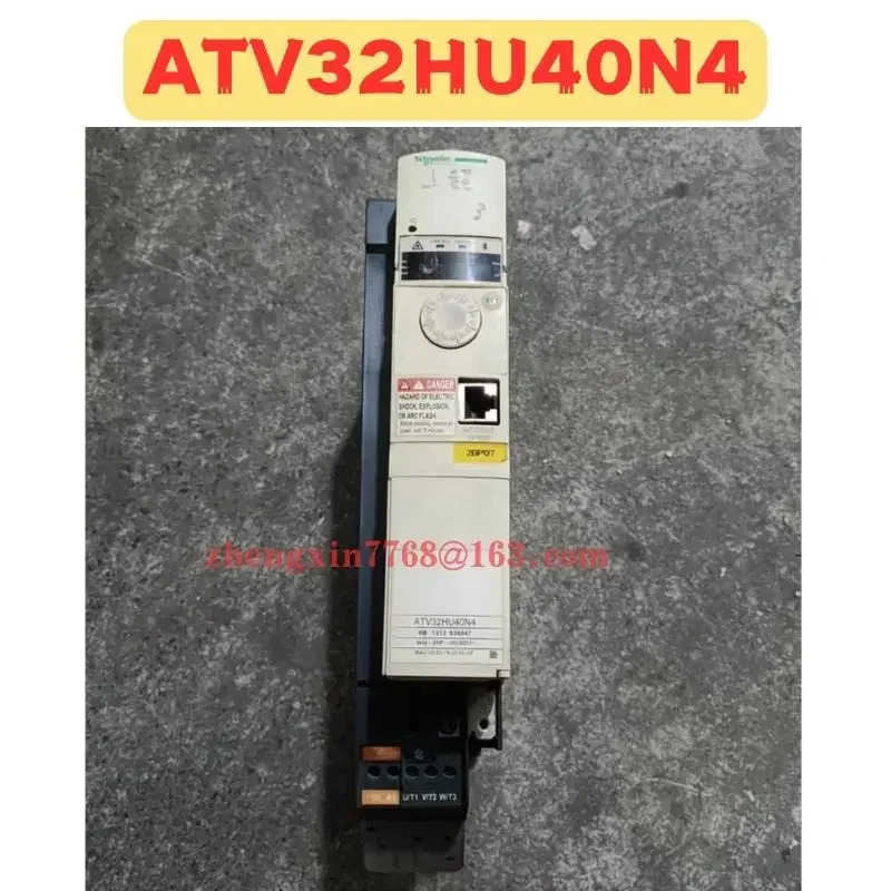 리퍼 주파수 변환기 정상 기능 완료 ATV32HU40N4