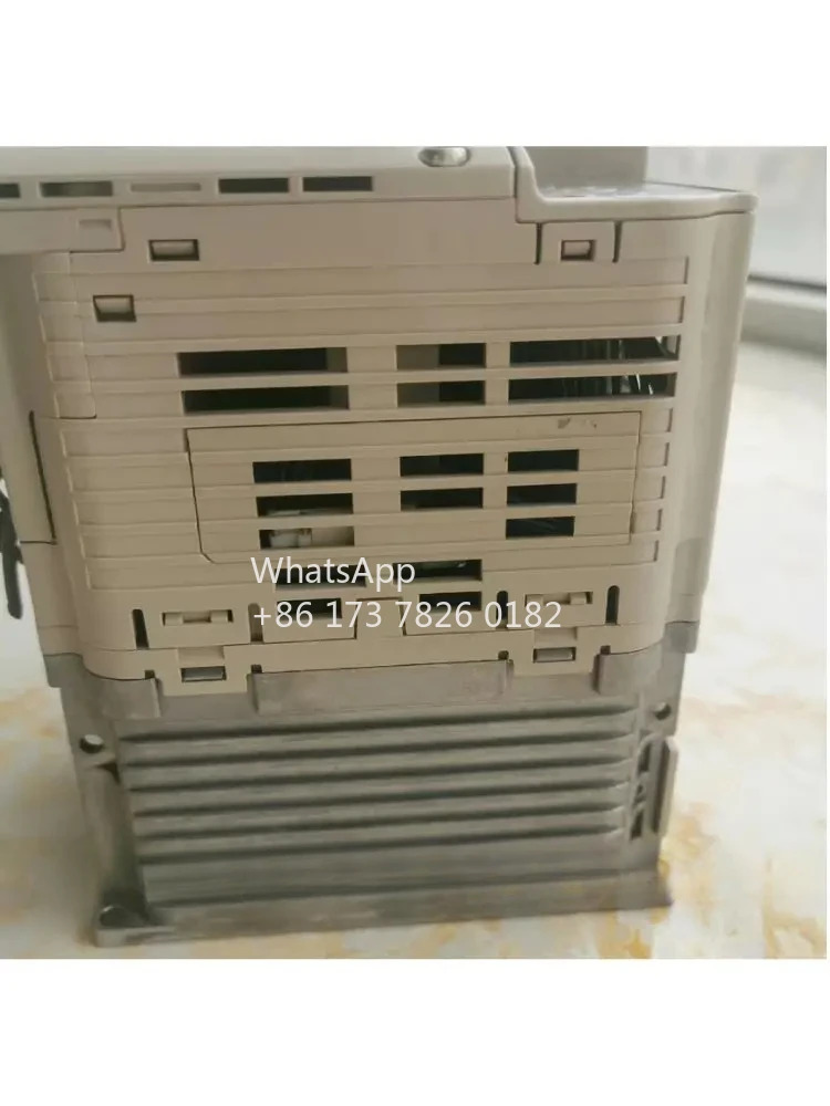 CIMR-JBBA0010BBA 리퍼 J1000 인버터 2.2kW/1.5kW 기능 작동 OK