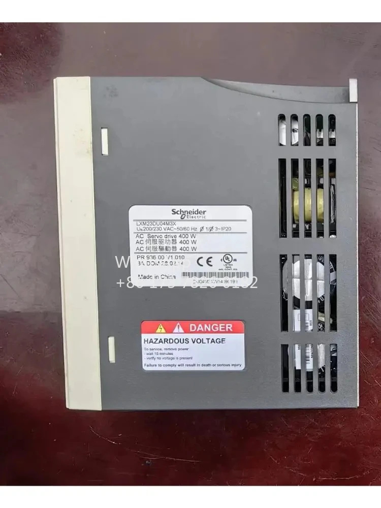 LXM23AU02M3X 서보 드라이브 200W 작동 기능 사OK