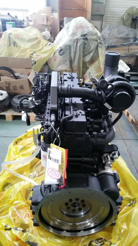 기계 모터 6CT 디젤 엔진 6CTA8.3-C240 6C8.3 240hp호환