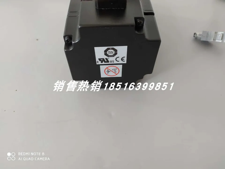 R88M-W75030H-S1 모터 포장