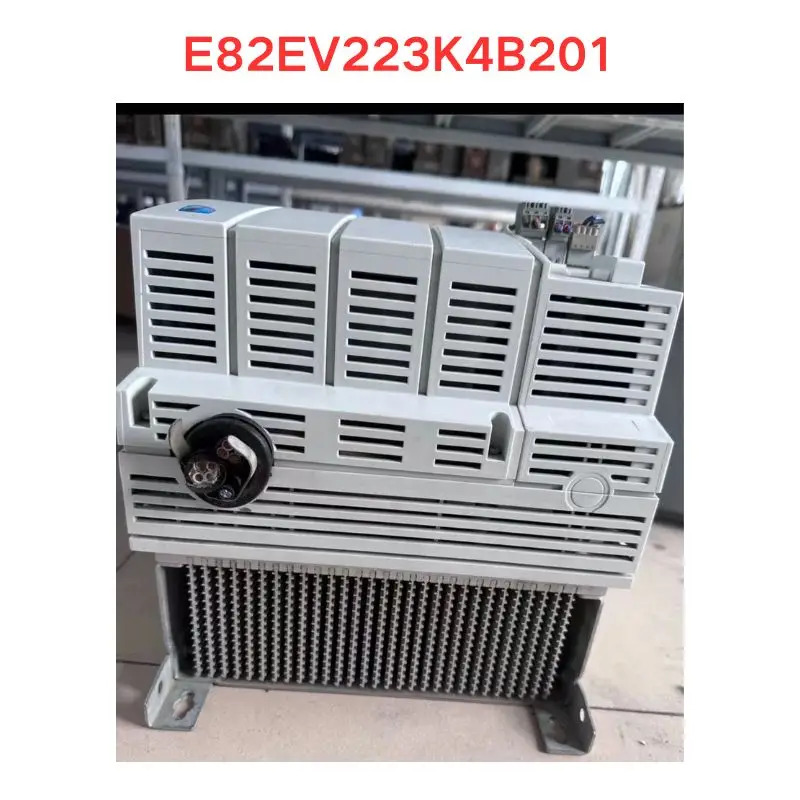 리퍼 E82EV223K4B201 주파수 변환기 기능 OK