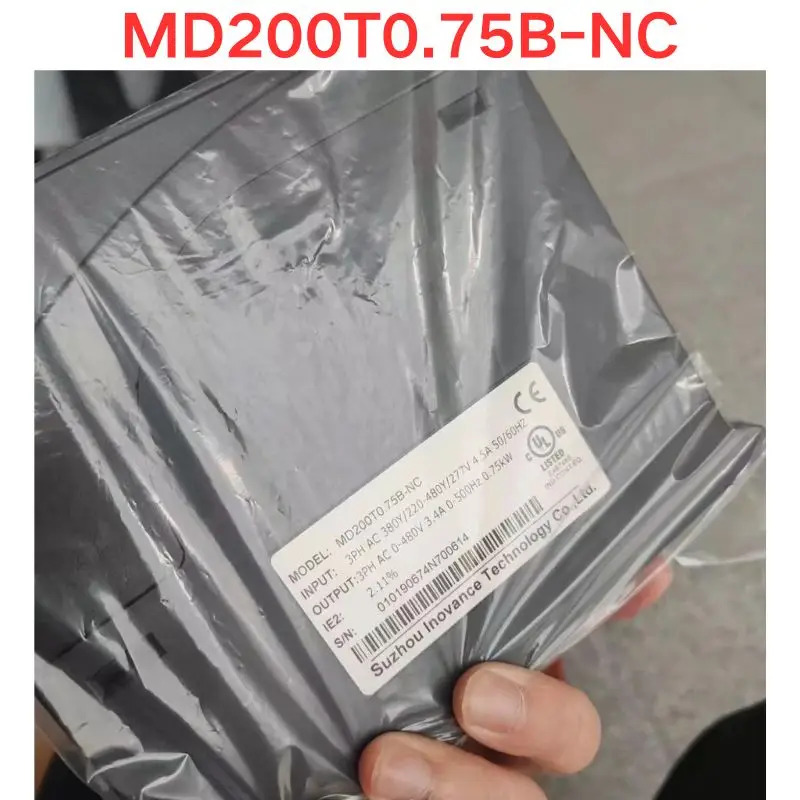 오리지널 Inovance MD200T0.75B-NC 주파수 변환기