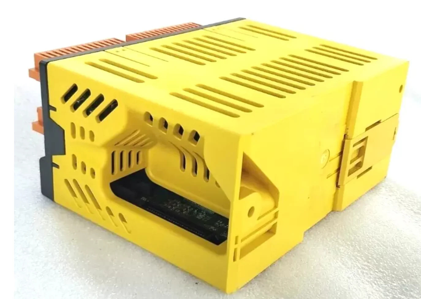 A03B-0823-C011 Fanuc IO 모듈 12개월 A03B0823C011