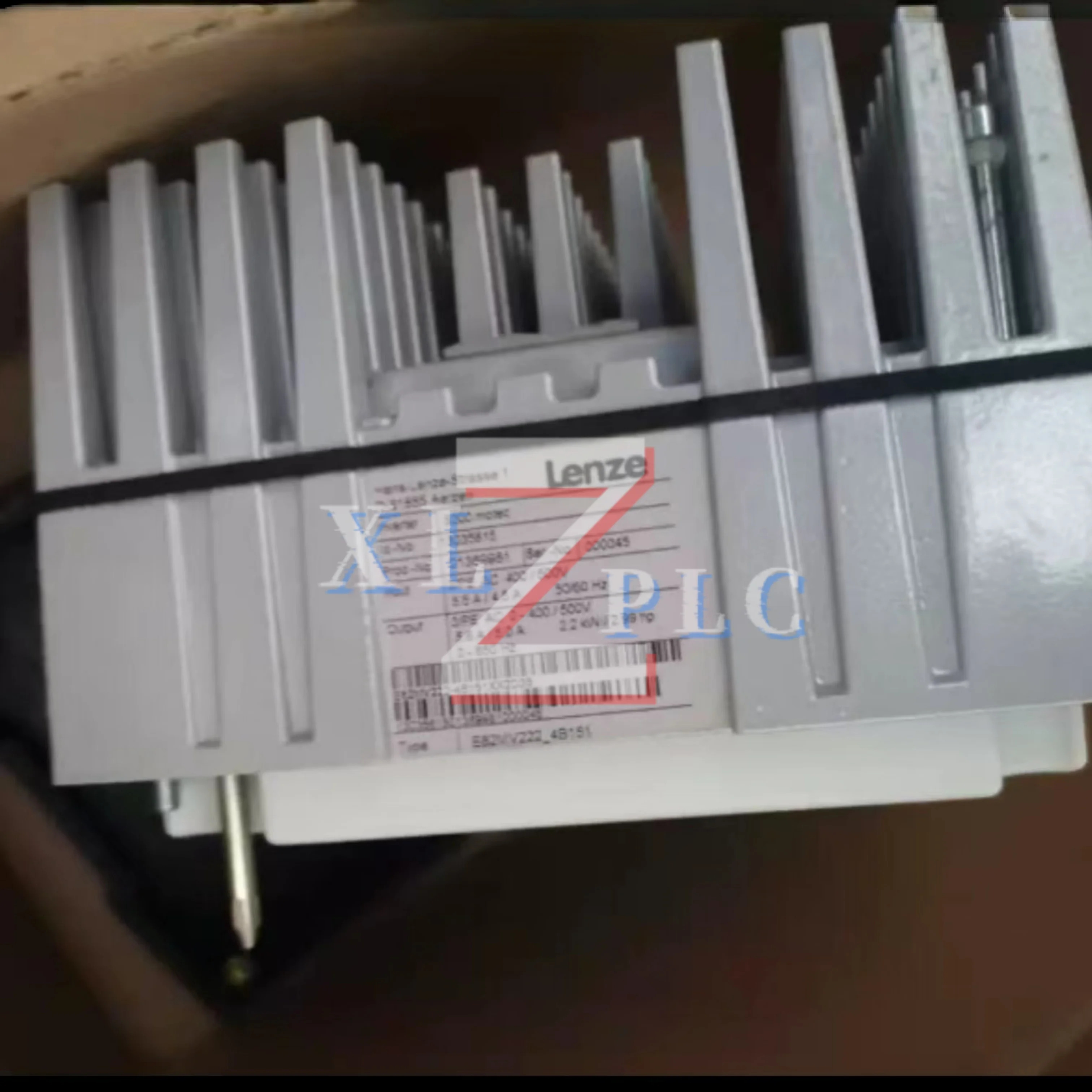 서보 드라이버 원본 E82MV751-4B001 E82MV751-4B151