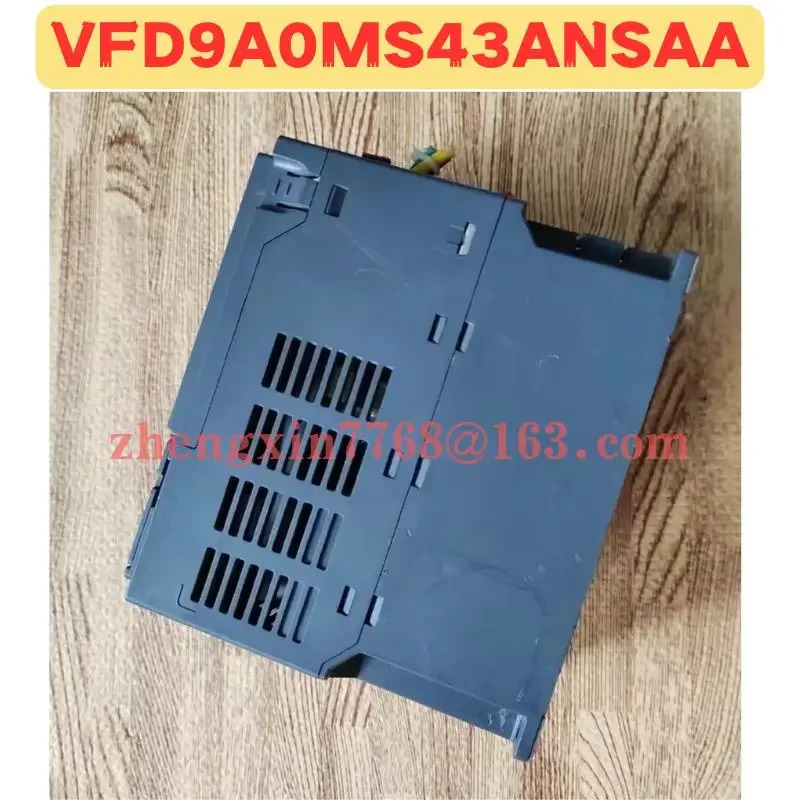 리퍼 주파수 변환기 정상 기능 완료 VFD9A0MS43ANSAA