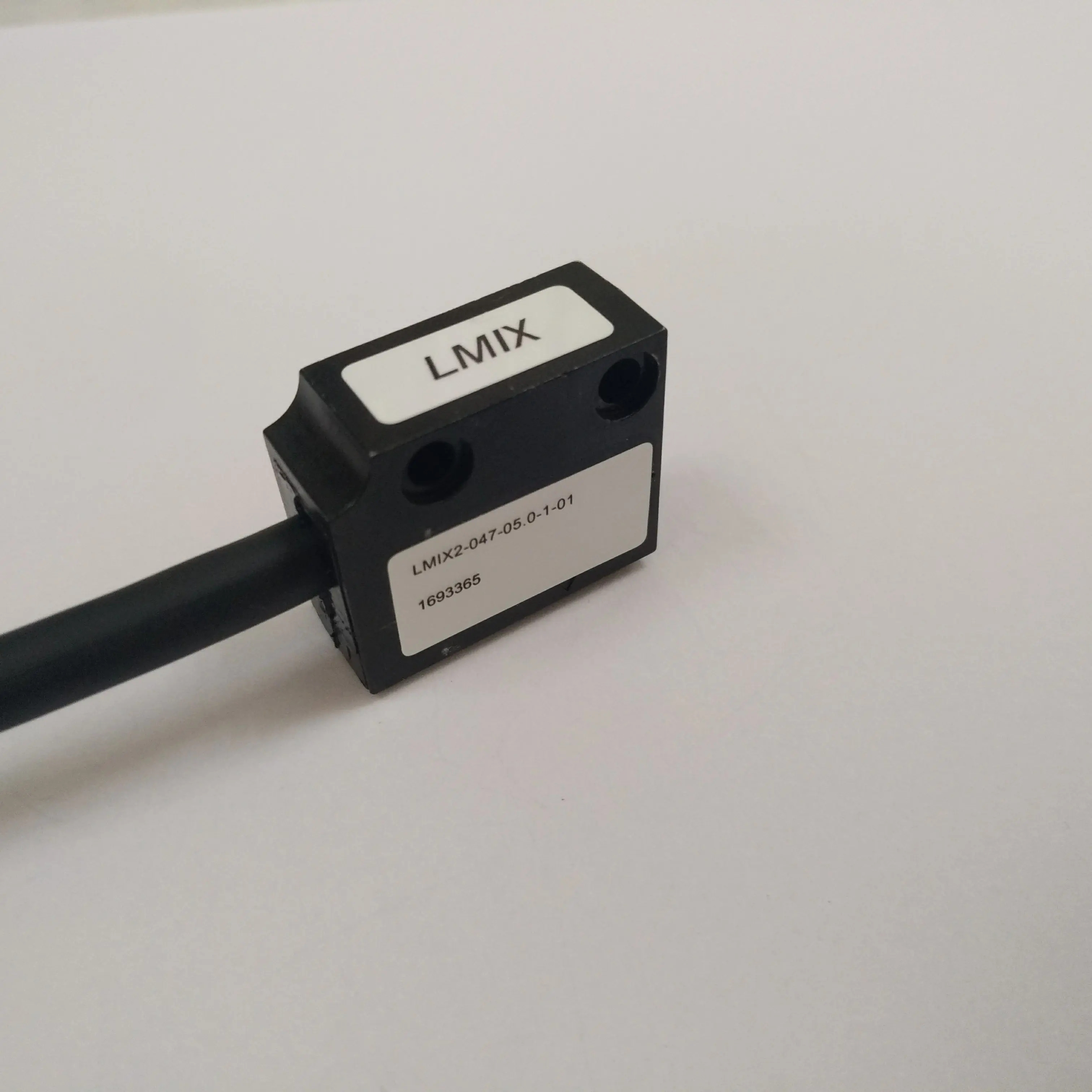 LMIX2-047-05.0-1-01
