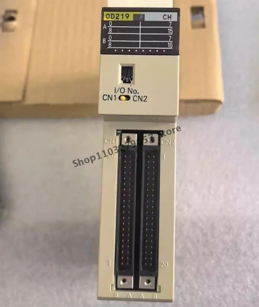 PLC 모듈 C200HOD219형 C200H-OD219 신규