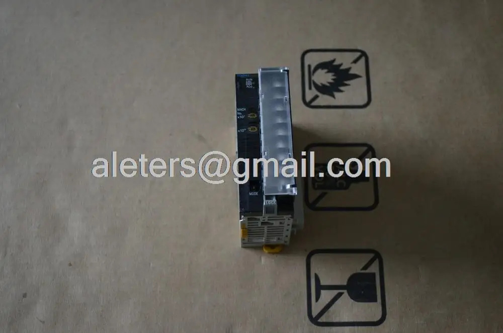 PLC CJ1W-DA041