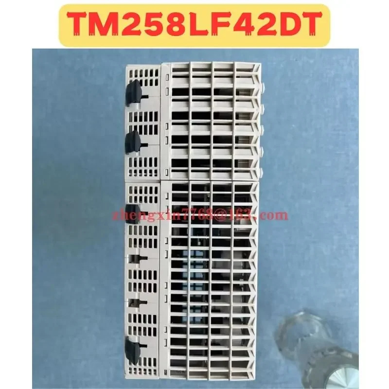 리퍼 PLC TM258LF42DT 정상 기능 완료