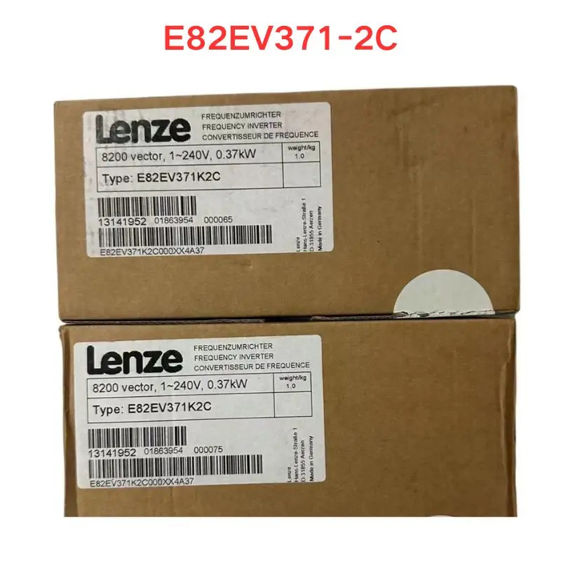 오리지널 E82EV371-2C E82EV37K2C 주파수 변환기에는 IO 보드가 포함되어 있지 않습니다.
