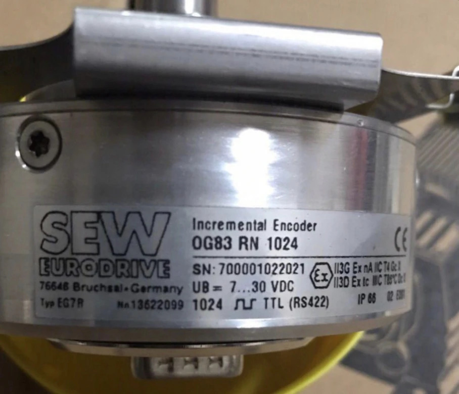Baumer SEW Eurodrive OG83 RN 1024 OG83RN1024 인코더 EG7R 부품 13622099 없음 신