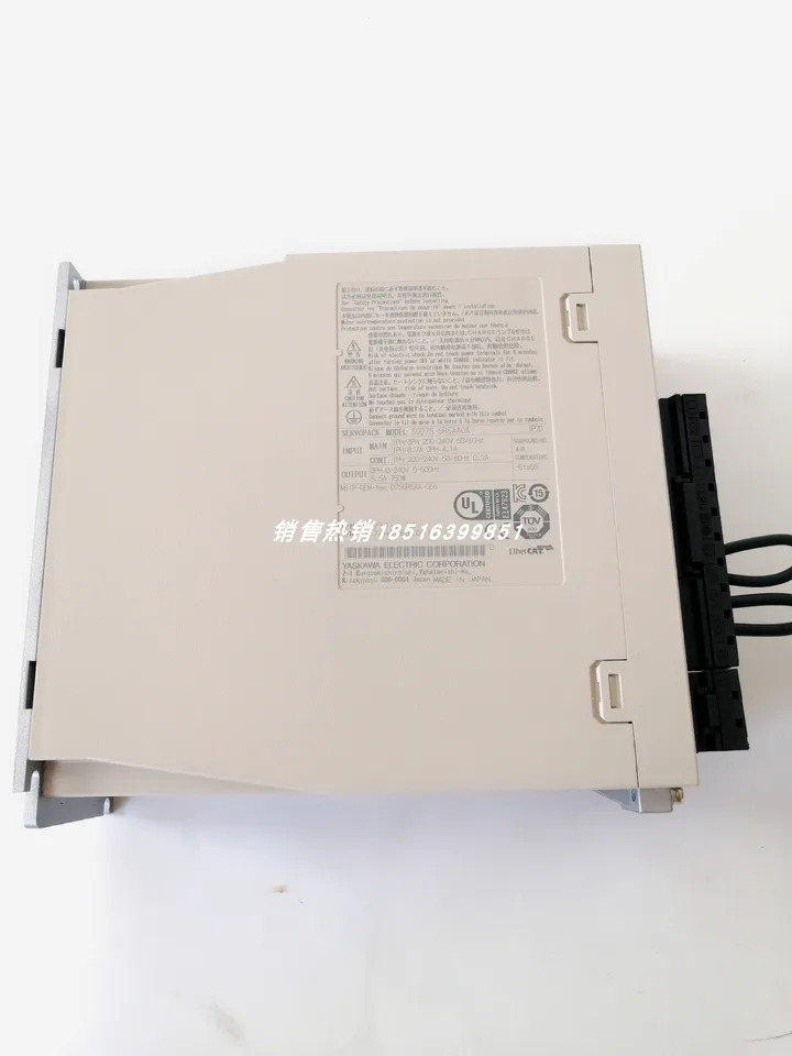 SGD7S-5R5AA0A Yaskawa 서보 드라이브 오리지널 신