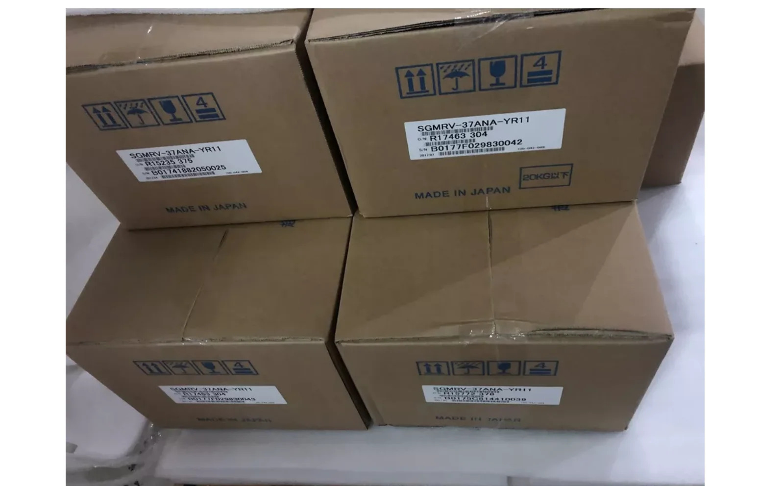 SGM호환RV-37ANA-YR11 AC 서보모터 12개월 SGM호환RV 37ANA YR11