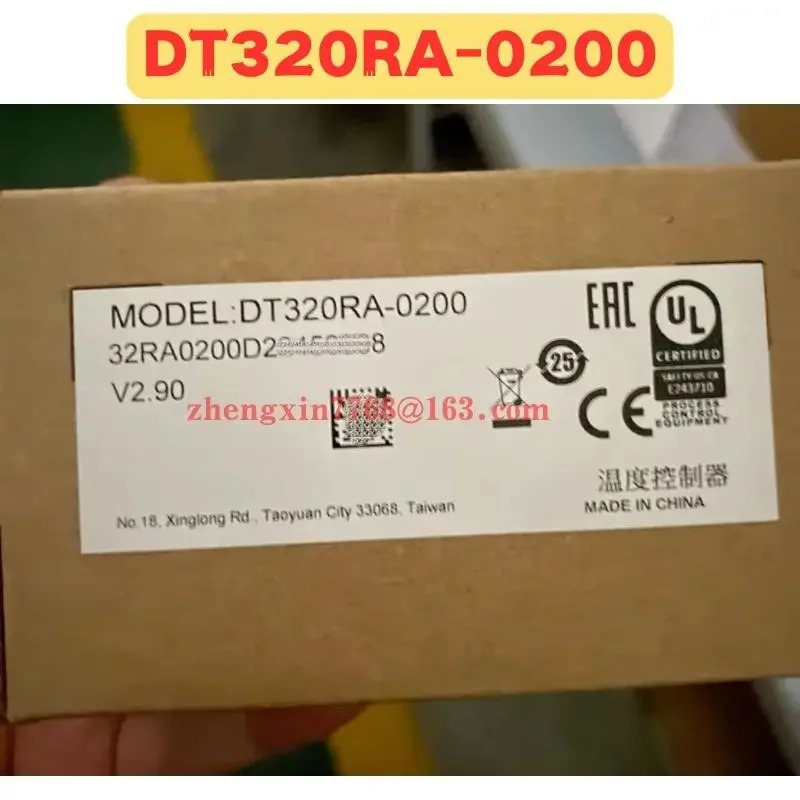 오리지널 DT320RA-0200 온도 컨트롤러 신