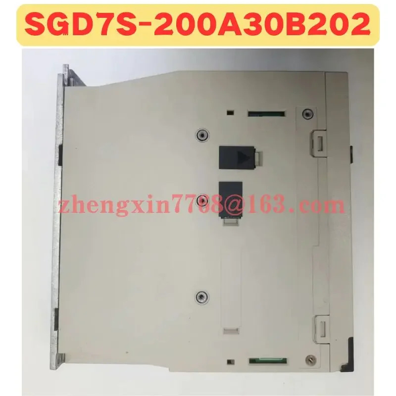 리퍼 서보 드라이브 SGD7S-200A30B202 정상 기능 완료 SGD7S 200A30B202