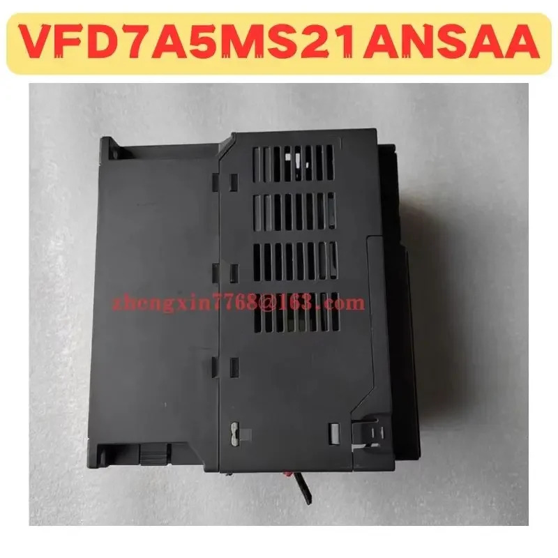 리퍼 주파수 변환기 정상 기능 완료 VFD7A5MS21ANSAA