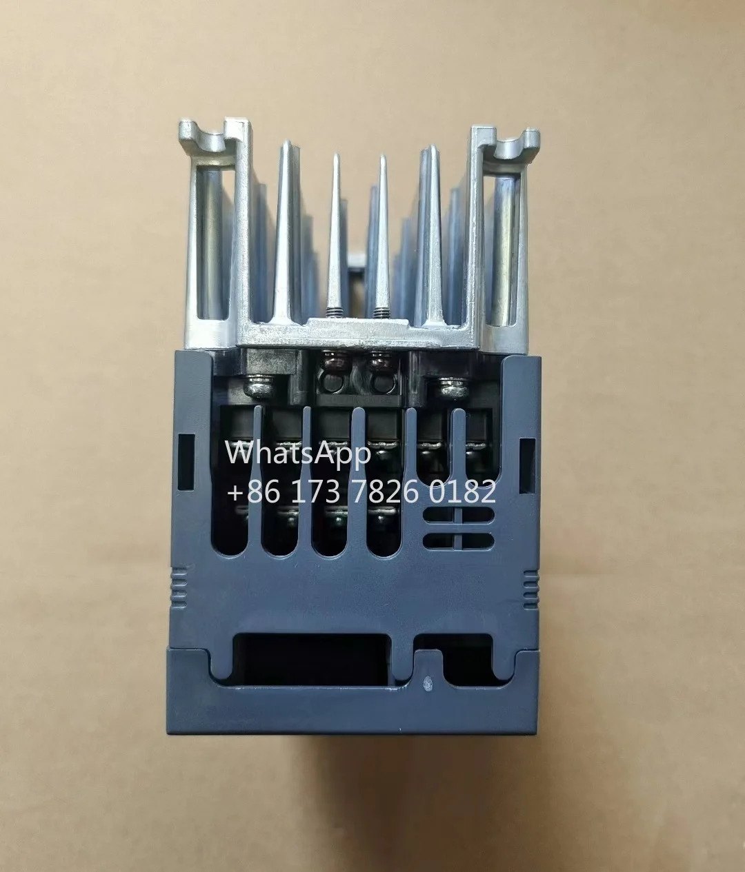 FR-E720-0.4K 리퍼 인버터 0.4kW 기능 OK