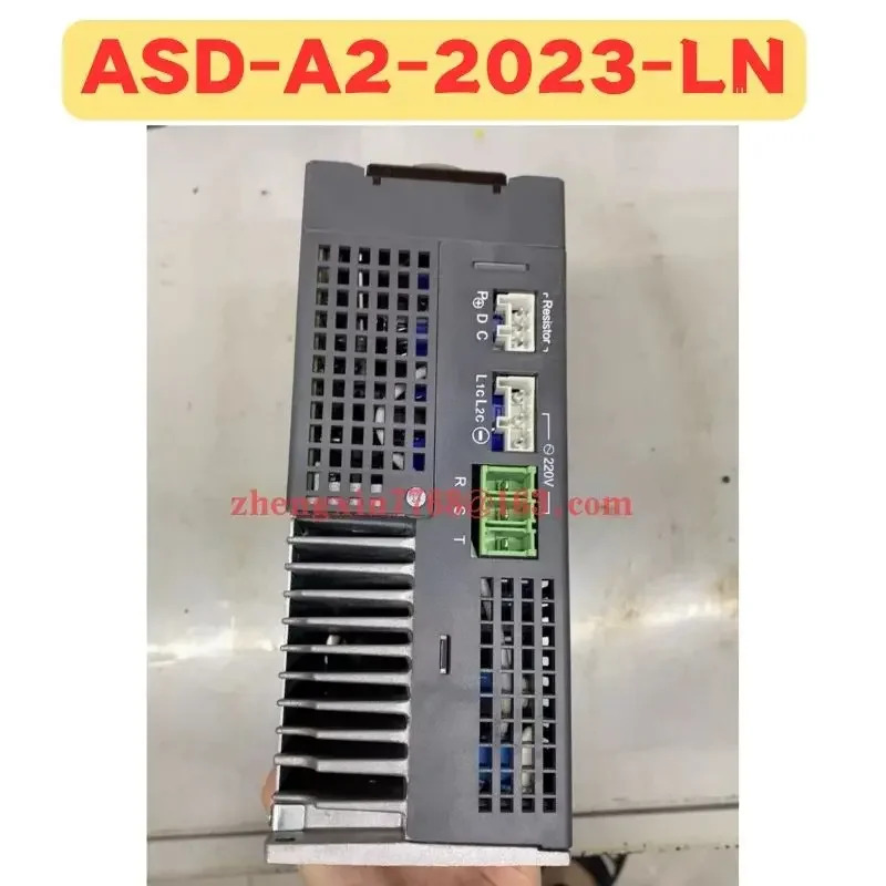 리퍼 서보 드라이브 ASD-A2--LN ASD A2 LN 정상 기능 완료