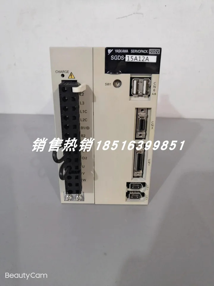 SGDS-15A12A Yaskawa 서보 드라이브 포장