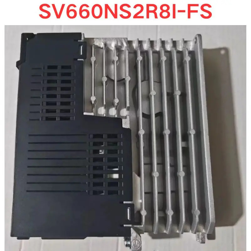 리퍼 Inovance 서보 드라이브 SV660NS2R8I-FS 0.4KW 기능 OK