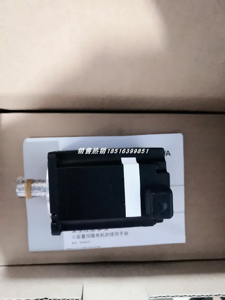 Yaskawa 서보모터 오리지널 포장 SGM호환7A-04AFA61 SGM호환7A-02AFA61