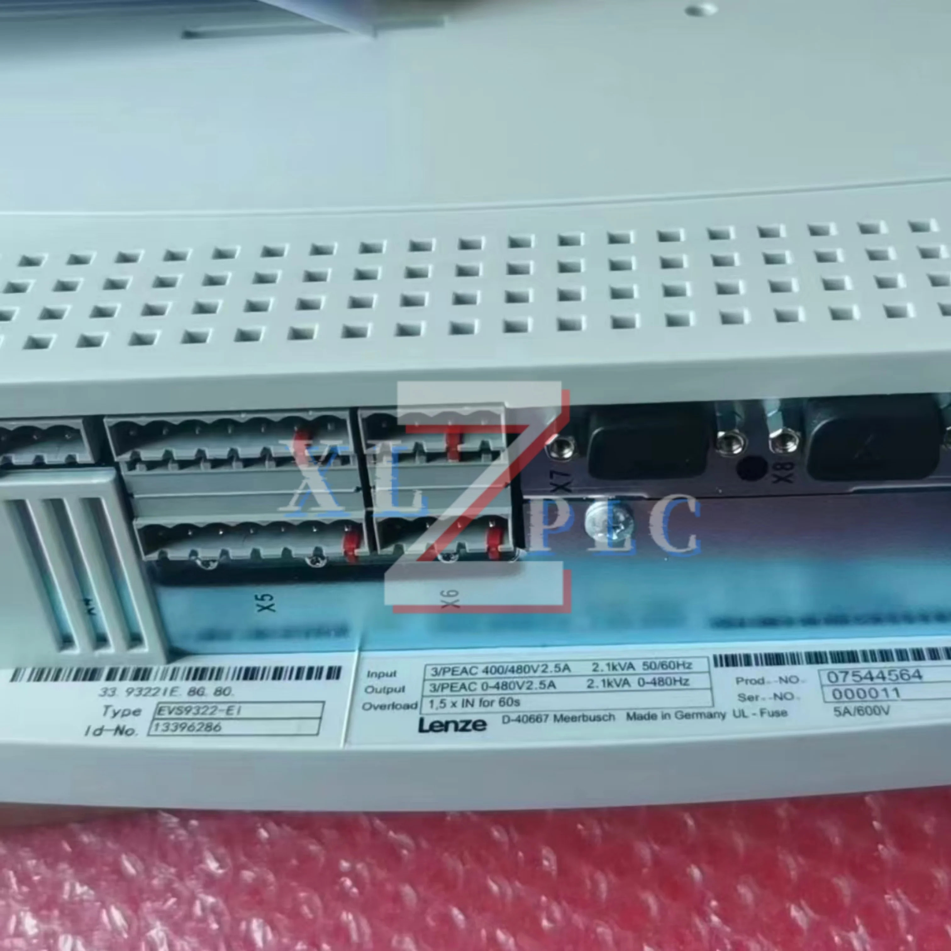 주파수 변환기 EVS9322-EIV907 EVS9322-EI
