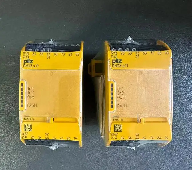 PILZ 안전 릴레이 PNOZ M B0 772100 포장 협의